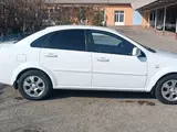 Белый Chevrolet Gentra, 2 позиция 2014 года, КПП Механика, в Наманган за 8 950 y.e. id6748549, Фото №1