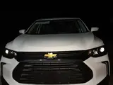 Chevrolet Tracker, 2 pozitsiya 2023 yil, КПП Avtomat, shahar Urganch uchun ~18 571 у.е. id5235321