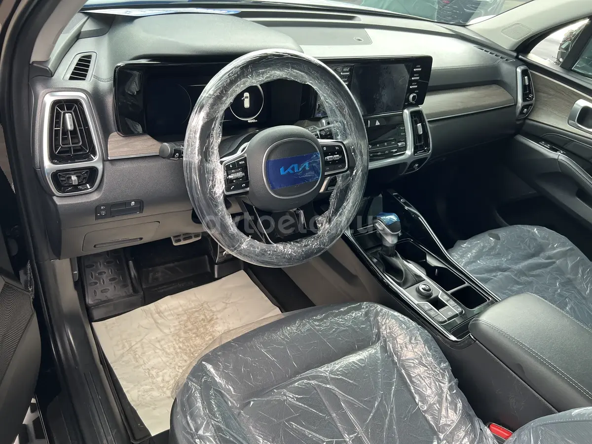 Kia Sorento — 3