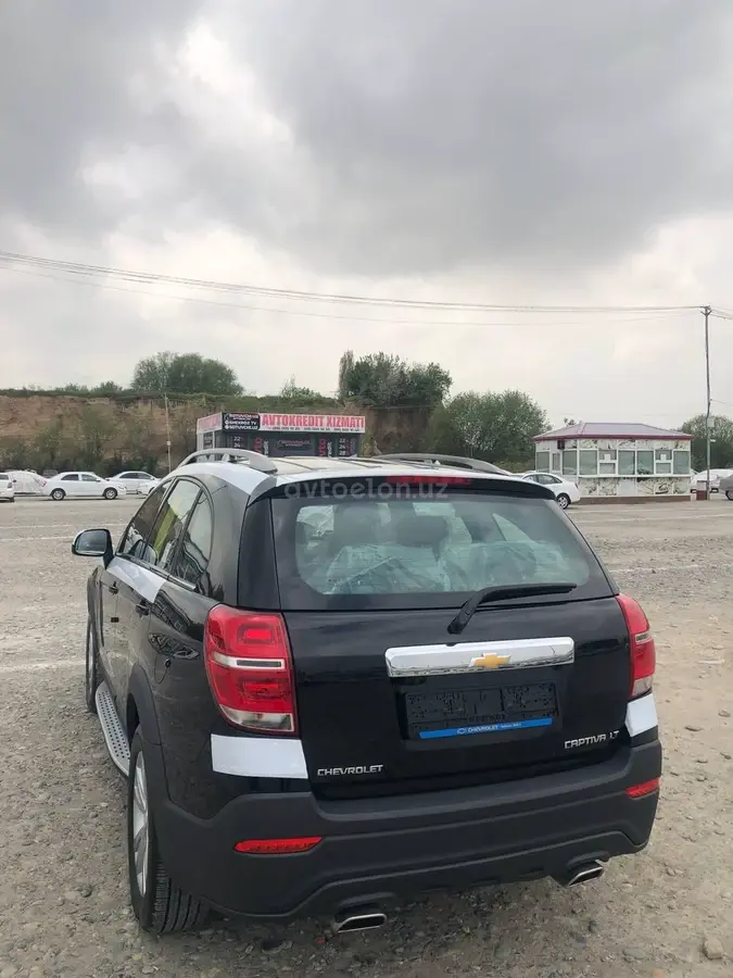 Chevrolet Captiva 2017 — 2