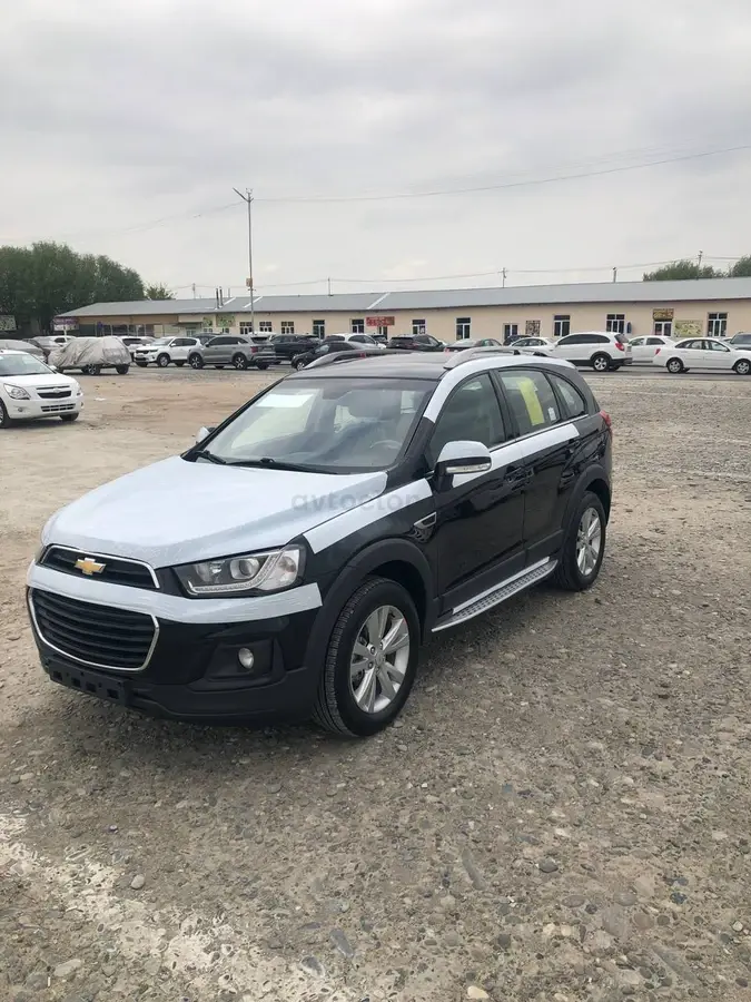 Chevrolet Captiva 2017 — 3