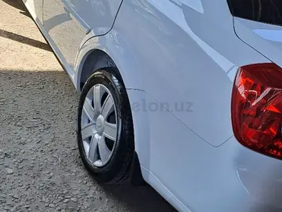 Белый Chevrolet Gentra, 1 позиция 2019 года, КПП Механика, в Ташкент за 9 000 y.e. id5198563