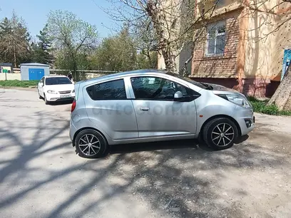 Серебристый Chevrolet Spark, 2 евро позиция 2012 года, КПП Механика, в Ташкент за 4 800 y.e. id6108865