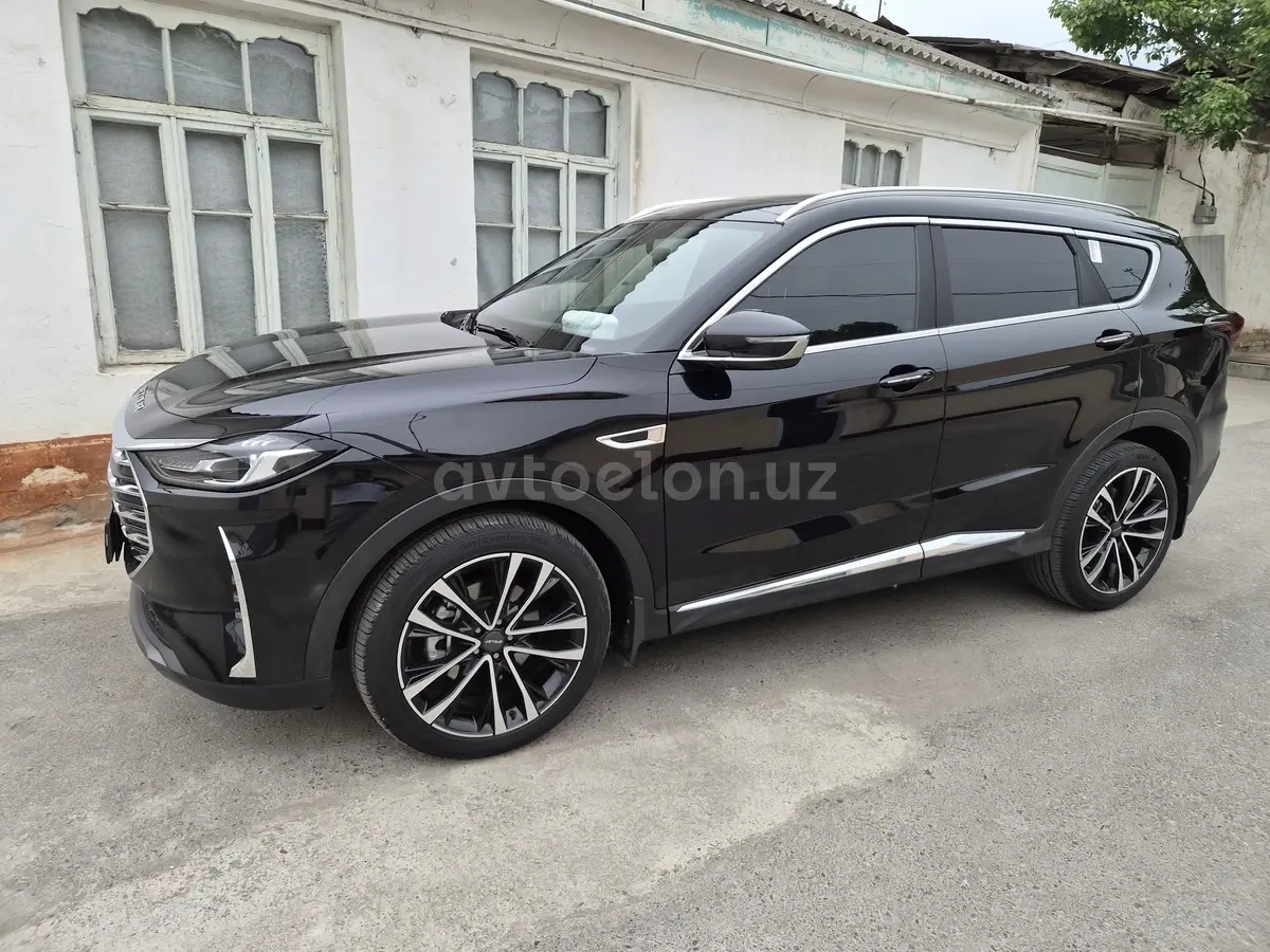 Jetour X70 Plus 2023 — 2