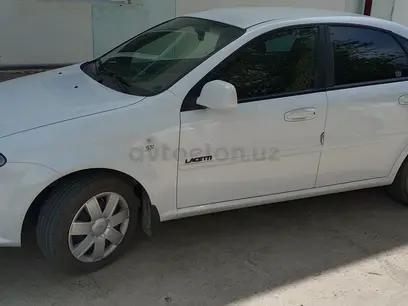 Chevrolet Gentra, 1 pozitsiya Gaz-benzin 2022 yil, КПП Mexanika, shahar Navoiy uchun ~11 906 у.е. id5178588