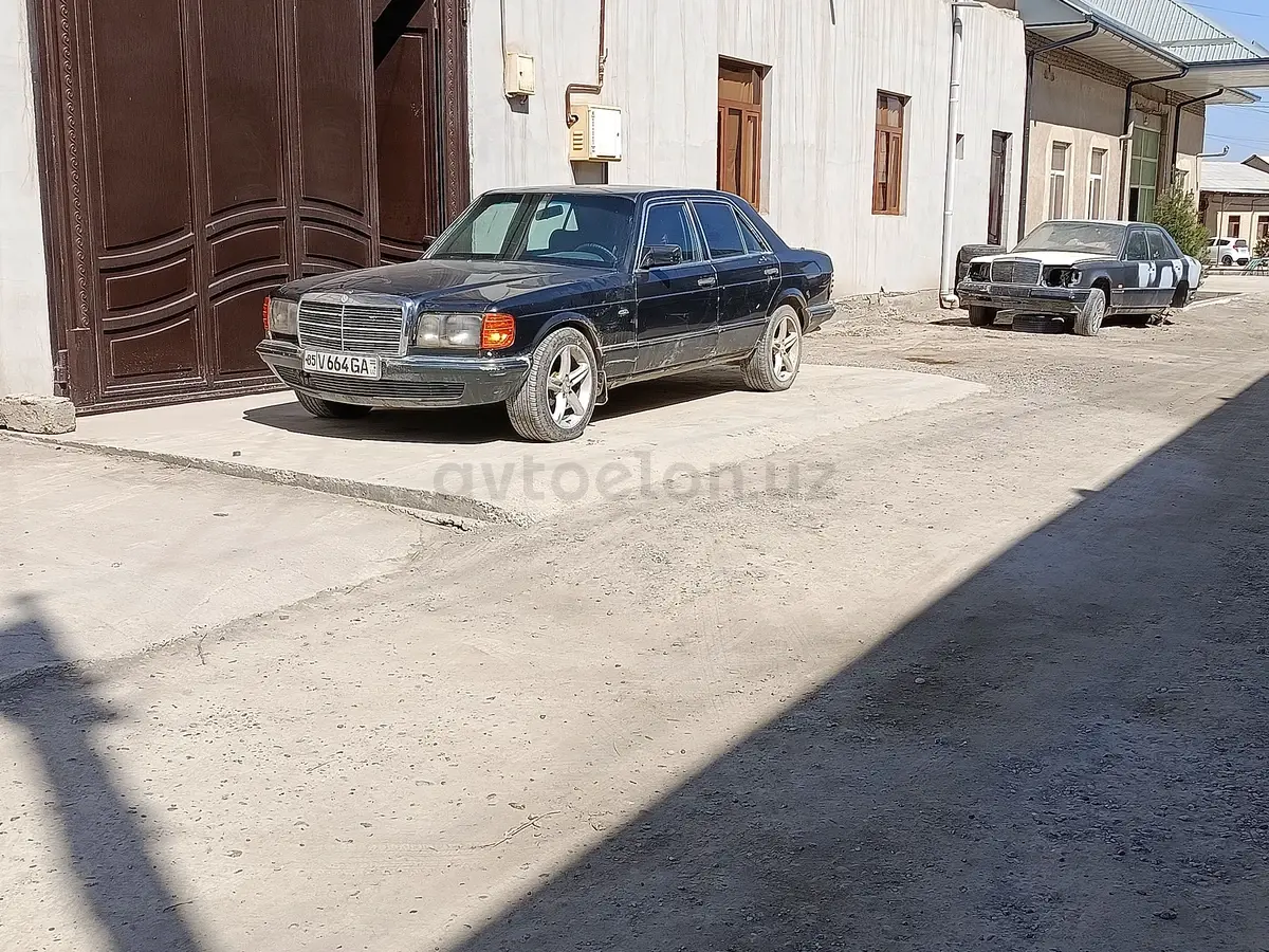 Mercedes-Benz E 240 — 2