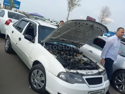Белый Chevrolet Nexia 2, 3 позиция SOHC 2013 года, КПП Механика, в Ташкент за 5 800 y.e. id4957554