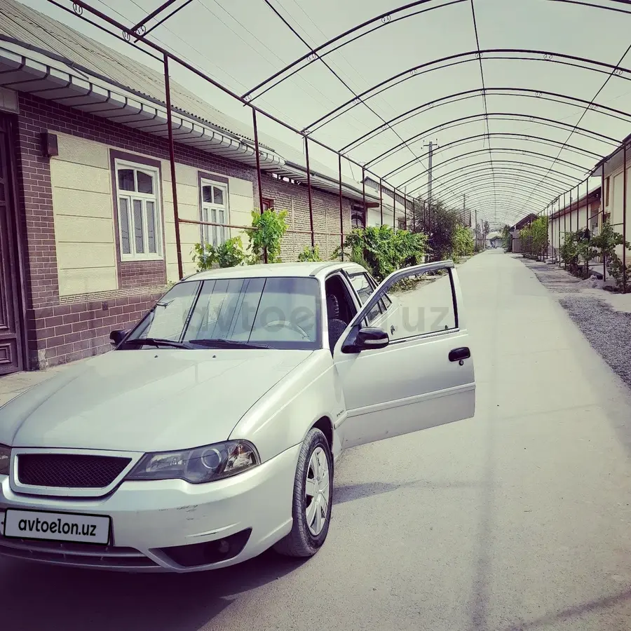 Daewoo Nexia II 2014 — 4