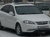 Белый Chevrolet Gentra, 3 позиция 2023 года, КПП Автомат, в Ургенч за ~15 118 y.e. id6577676, Фото №1