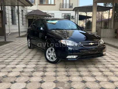 Черный Chevrolet Gentra, 3 позиция 2024 года, КПП Автомат, в Шерабадский район за ~13 443 y.e. id5190059