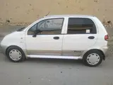 Белый Chevrolet Matiz, 4 позиция 2009 года, КПП Механика, в Наманган за 3 800 y.e. id6691852, Фото №1
