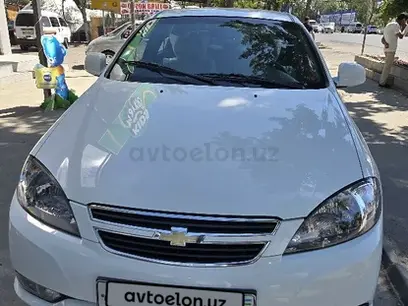 Белый Chevrolet Gentra, 2 позиция 2022 года, КПП Механика, в Андижан за 10 900 y.e. id5152257