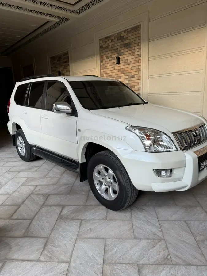 Toyota Land Cruiser Prado