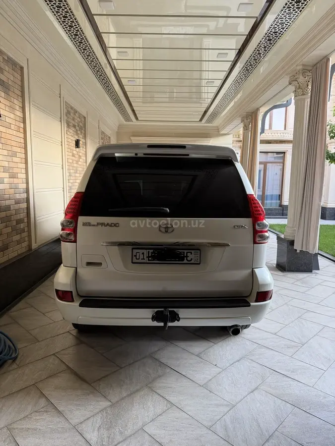 Toyota Land Cruiser Prado — 4