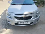 Серебристый Chevrolet Cobalt, 4 позиция 2021 года, КПП Автомат, в Наманган за 10 800 y.e. id6481151, Фото №1
