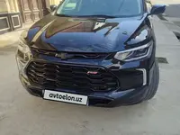 Chevrolet Tracker, 3 позиция 2024 года, в Самарканд за 17 300 y.e. id7073274