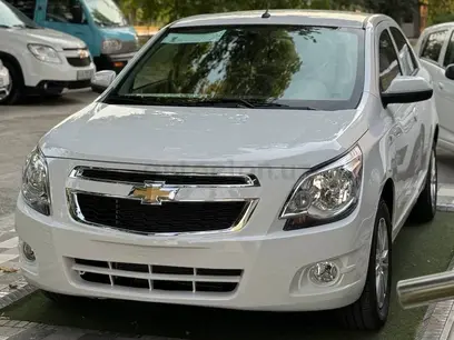 Белый Chevrolet Cobalt 2024 года, КПП Автомат, в Термезский район за ~11 661 y.e. id5221237
