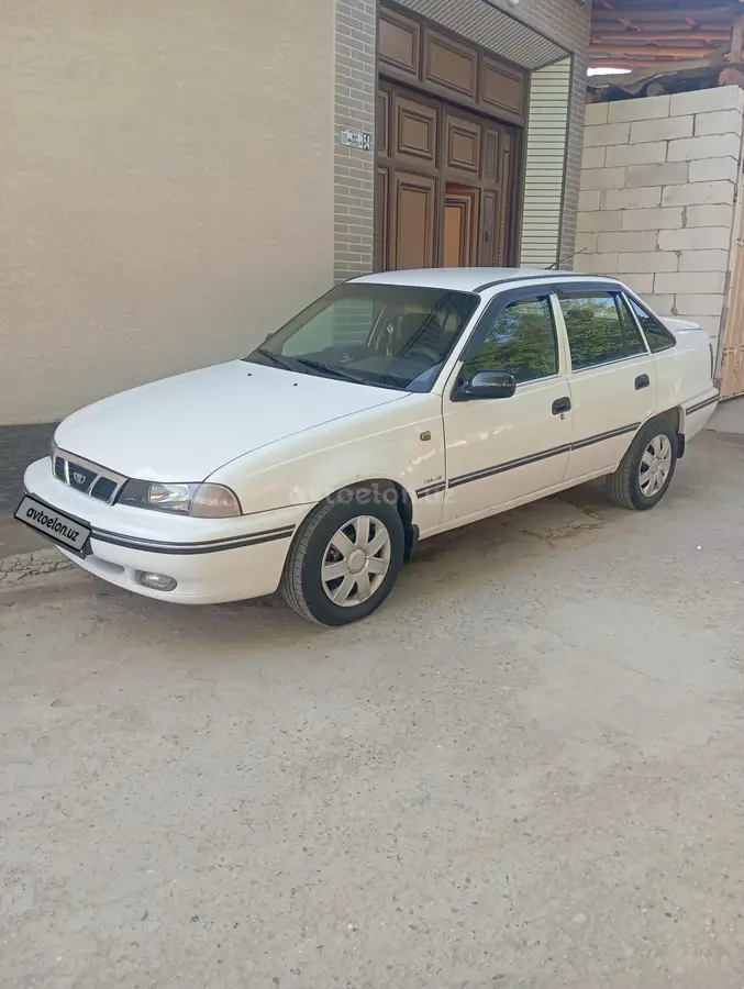 Daewoo Nexia — 3