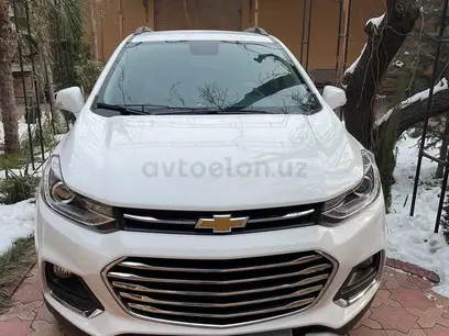 Белый Chevrolet Tracker, 2 позиция 2019 года, КПП Автомат, в Ташкент за 20 000 y.e. id3015362
