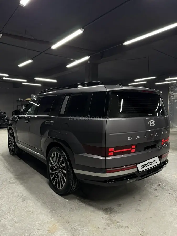 Hyundai Santa Fe — 3