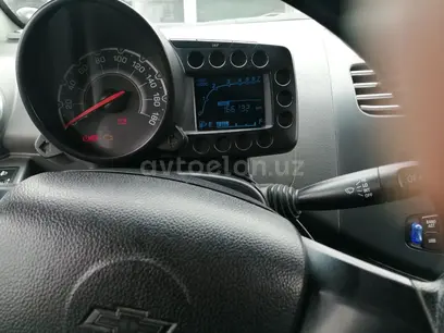 Kulrang Chevrolet Spark, 1 pozitsiya 2014 yil, КПП Mexanika, shahar Toshkent uchun 5 500 у.е. id5143148