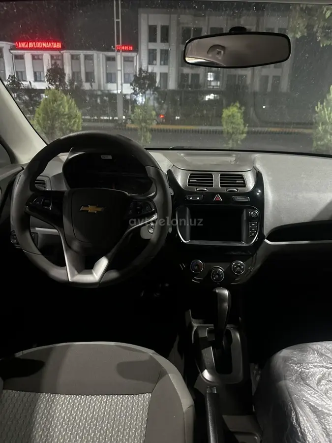 Chevrolet Cobalt 2026 — 3