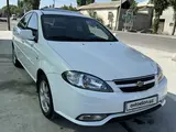 Белый Chevrolet Gentra, 3 позиция 2019 года, КПП Автомат, в Фергана за 11 500 y.e. id5215162, Фото №1
