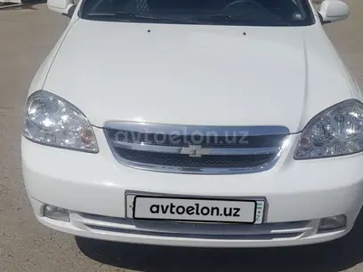 Белый Chevrolet Lacetti, 3 позиция 2013 года, КПП Автомат, в Бухара за 8 500 y.e. id4919978