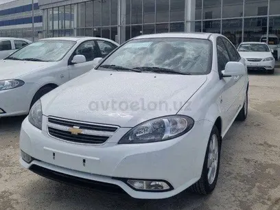 Белый Chevrolet Gentra, 3 позиция 2024 года, КПП Автомат, в Ташкентский район за ~13 388 y.e. id3158652