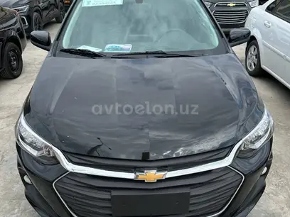 Черный Chevrolet Onix 2024 года, КПП Автомат, в Наманган за ~18 275 y.e. id4826406