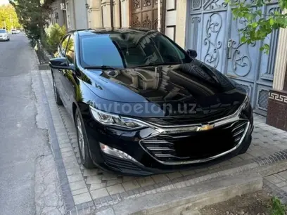 Черный Chevrolet Malibu 2 2019 года, КПП Автомат, в Бухара за 21 600 y.e. id5168522