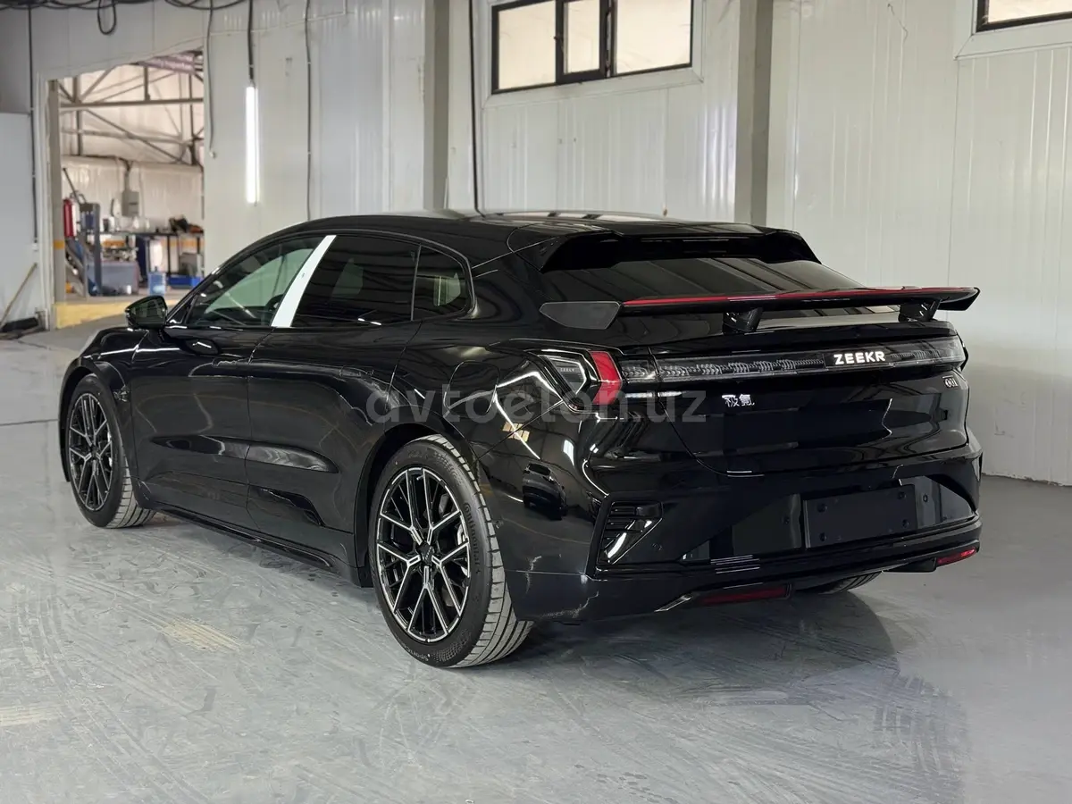 Zeekr 001 — 3