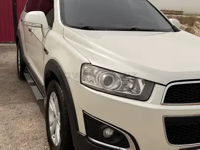 Белый Chevrolet Captiva, 3 позиция 2011 года, КПП Автомат, в Джизак за 10 400 y.e. id6232132