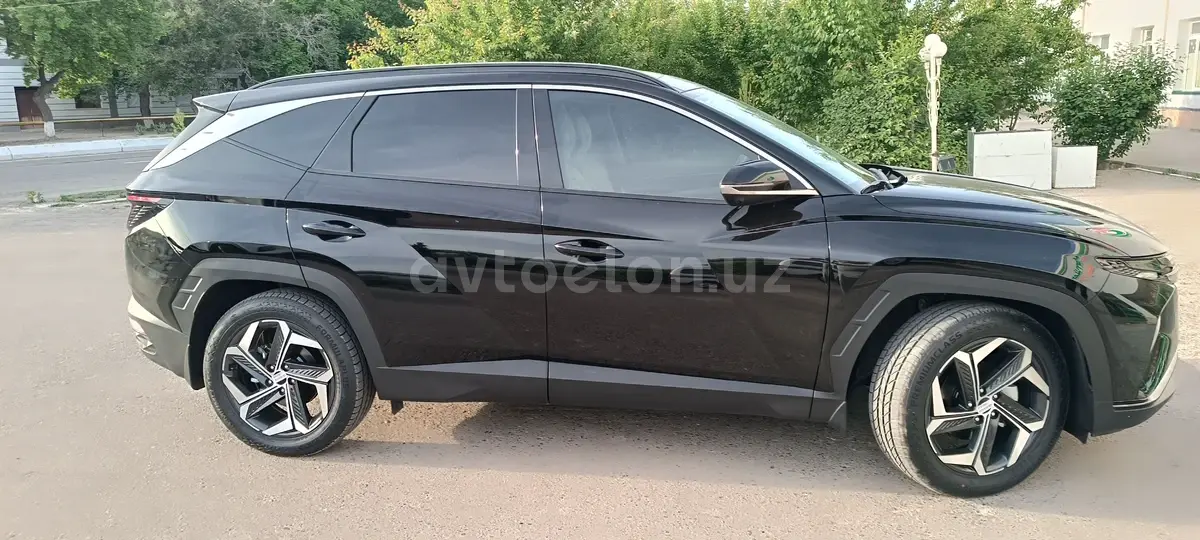 Hyundai Tucson — 4