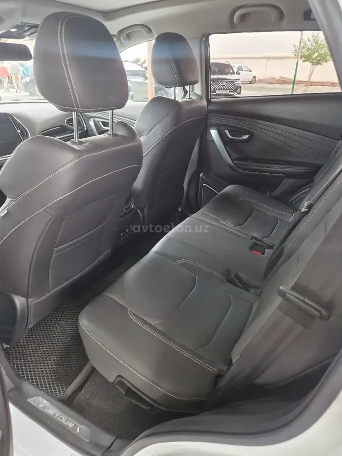 Jetour X70 2023 — 5