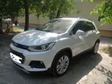 Белый Chevrolet Tracker, 3 позиция 2019 года, КПП Автомат, в Ташкент за 14 000 y.e. id5204024, Фото №1