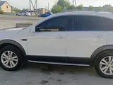 Белый Chevrolet Captiva, 4 позиция 2012 года, КПП Автомат, в Самарканд за 12 700 y.e. id6497581, Фото №1