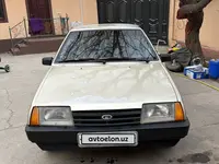 Молочный цвет ВАЗ (Lada) Самара (седан 21099) 2000 года, КПП Механика, в Сариасия за 1 800 y.e. id7038339
