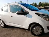 Белый Chevrolet Spark, 4 позиция 2021 года, КПП Автомат, в Ташкент за 9 900 y.e. id5040600, Фото №1