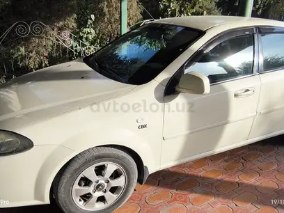 Молочный цвет Chevrolet Gentra, 2 позиция 2014 года, КПП Механика, в Камашинский район за ~9 148 y.e. id6695553