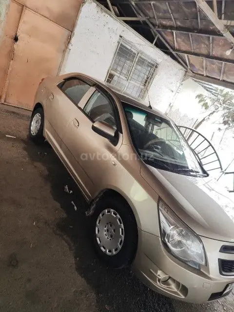 Chevrolet Cobalt 2013 — 2