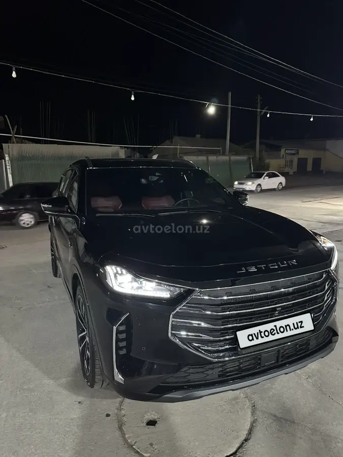 Jetour X70 Plus — 4