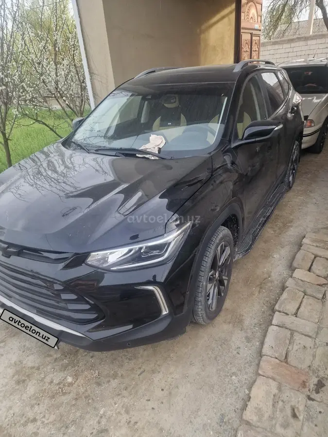 Chevrolet Tracker 2023 — 3