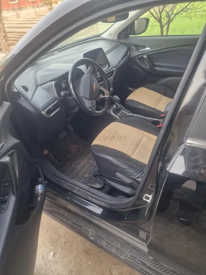 Chevrolet Tracker 2023 — 4