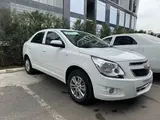 Белый Chevrolet Cobalt, 4 евро позиция 2024 года, КПП Автомат, в Ташкент за ~11 689 y.e. id5204324, Фото №1