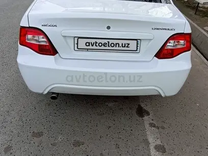 Белый Chevrolet Nexia 2, 4 позиция SOHC 2015 года, КПП Механика, в Каттакурган за 6 500 y.e. id5087079