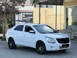 Белый Chevrolet Cobalt, 4 позиция 2022 года, КПП Автомат, в Бухара за 11 000 y.e. id6700133, Фото №1