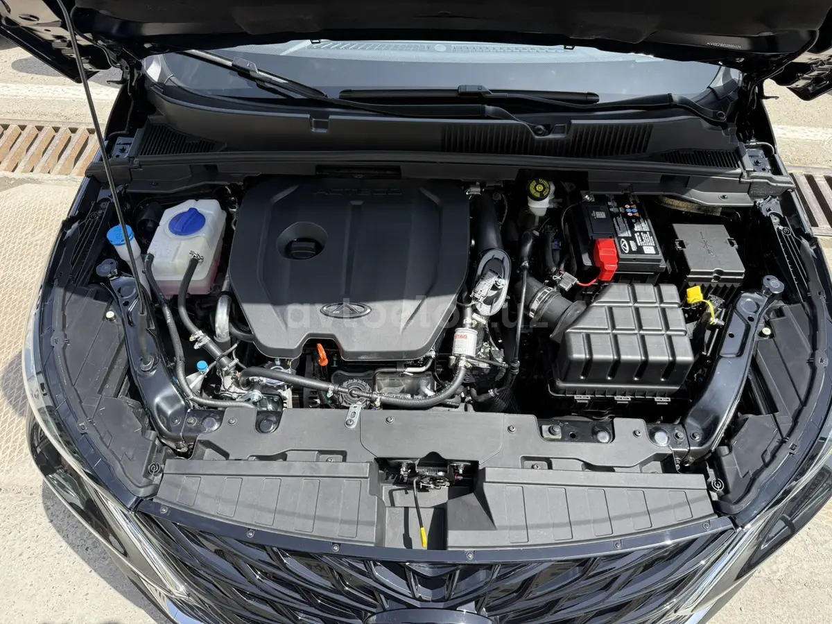 Chery Arrizo 6 Pro — 8