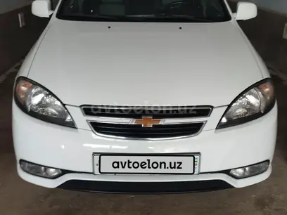 Белый Chevrolet Gentra, 3 позиция 2017 года, КПП Автомат, в Сырдарья за 10 200 y.e. id5212575