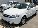 Белый Chevrolet Lacetti, 3 позиция 2024 года, КПП Автомат, в Гулистан за ~12 149 y.e. id2723014